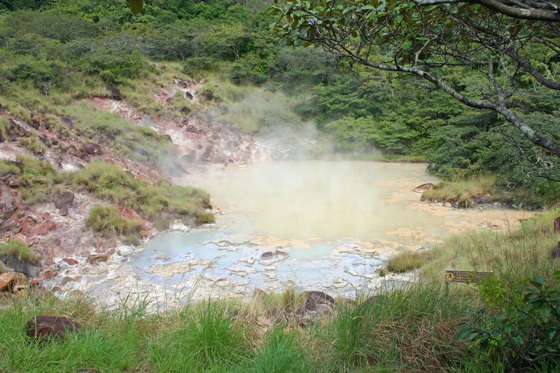 Pailas de barro, Rincón de la Vieja